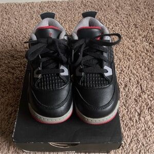 Jordan retro 4